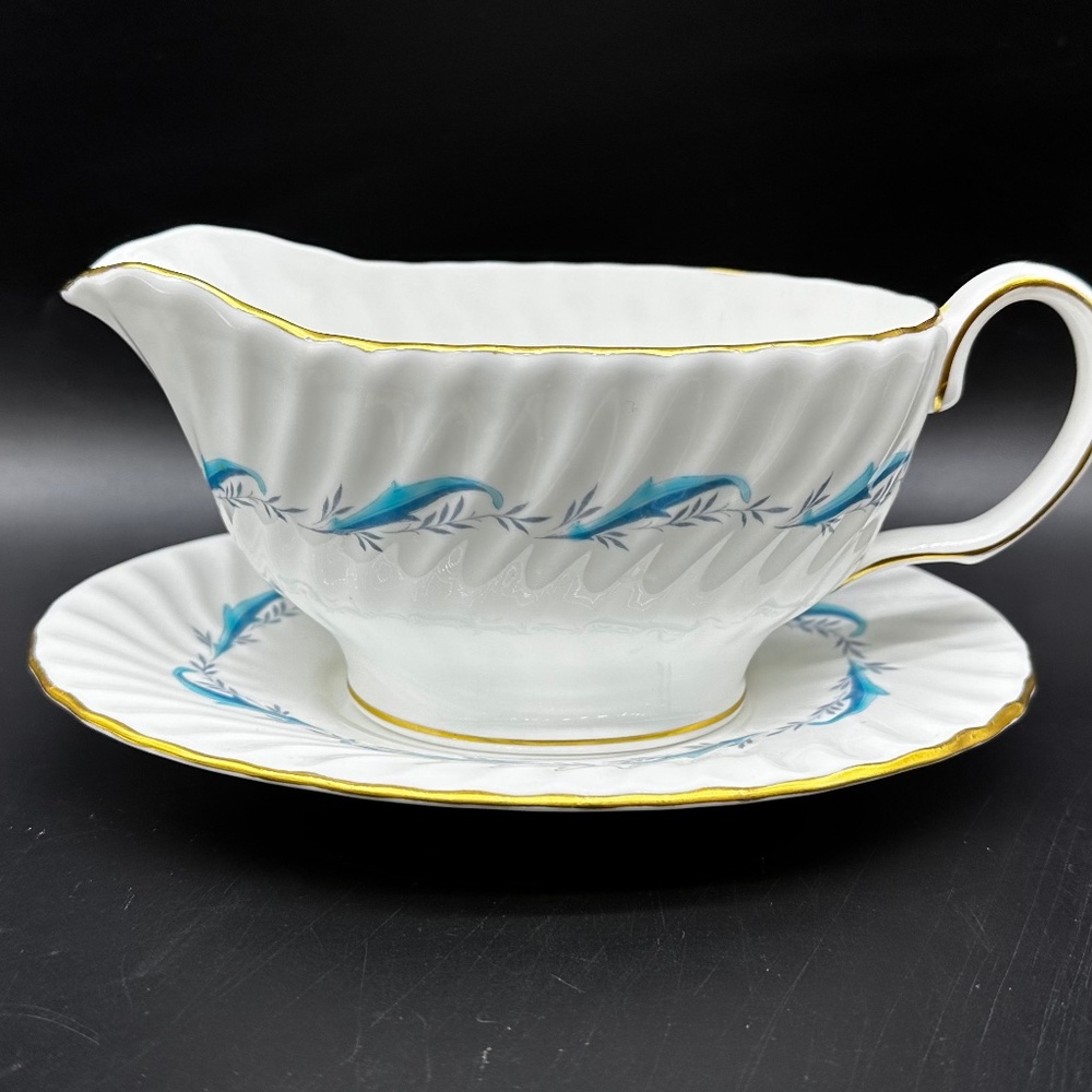 Minton Downing Gravy Boat Saucer Set Bone China England